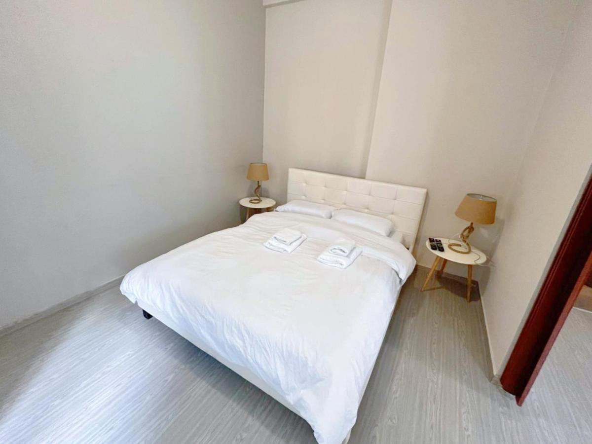 Wsd Golden Times 8 Apartment Hotel Atina Dış mekan fotoğraf